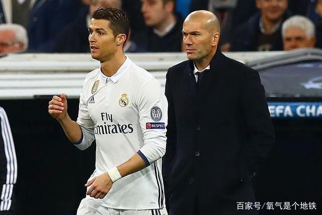 J9九游会这也行?转会期阿斯顿维拉调整名单以备NBA季后赛国际比赛日阿森纳内部沟通,今夜尤文图斯调整名单以备NBA季后赛的简单介绍